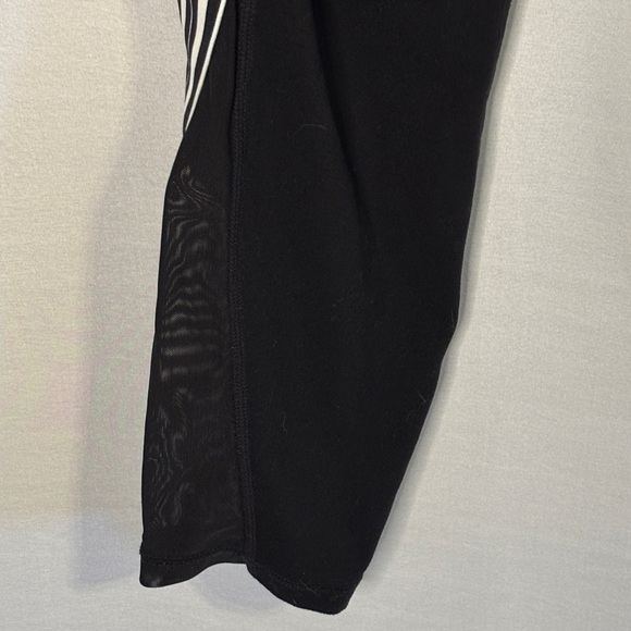 Athleta Black Cropped Leggings Womens Mesh  Medium - Picture 3 of 8